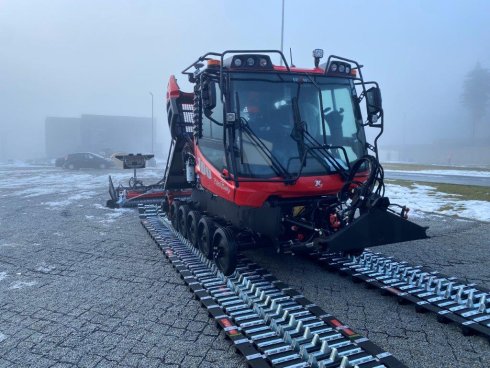 PistenBully 100